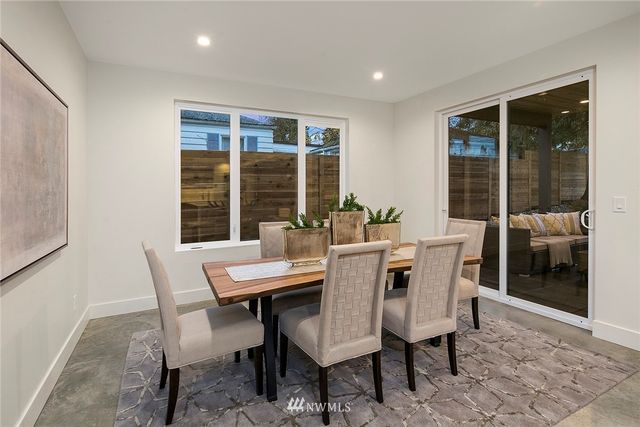 $1,500,000 | 8538 1st Avenue Northeast, Seattle, WA 98115