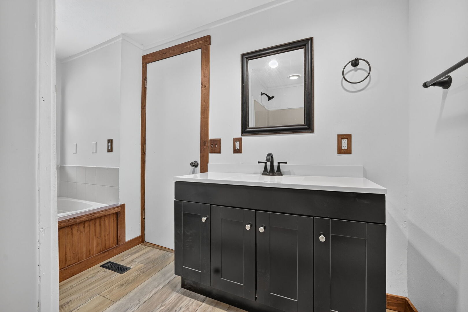6740 Rydberg Road Rockford, IL 61109 - Photo 3 of 30 Gallery Image 3