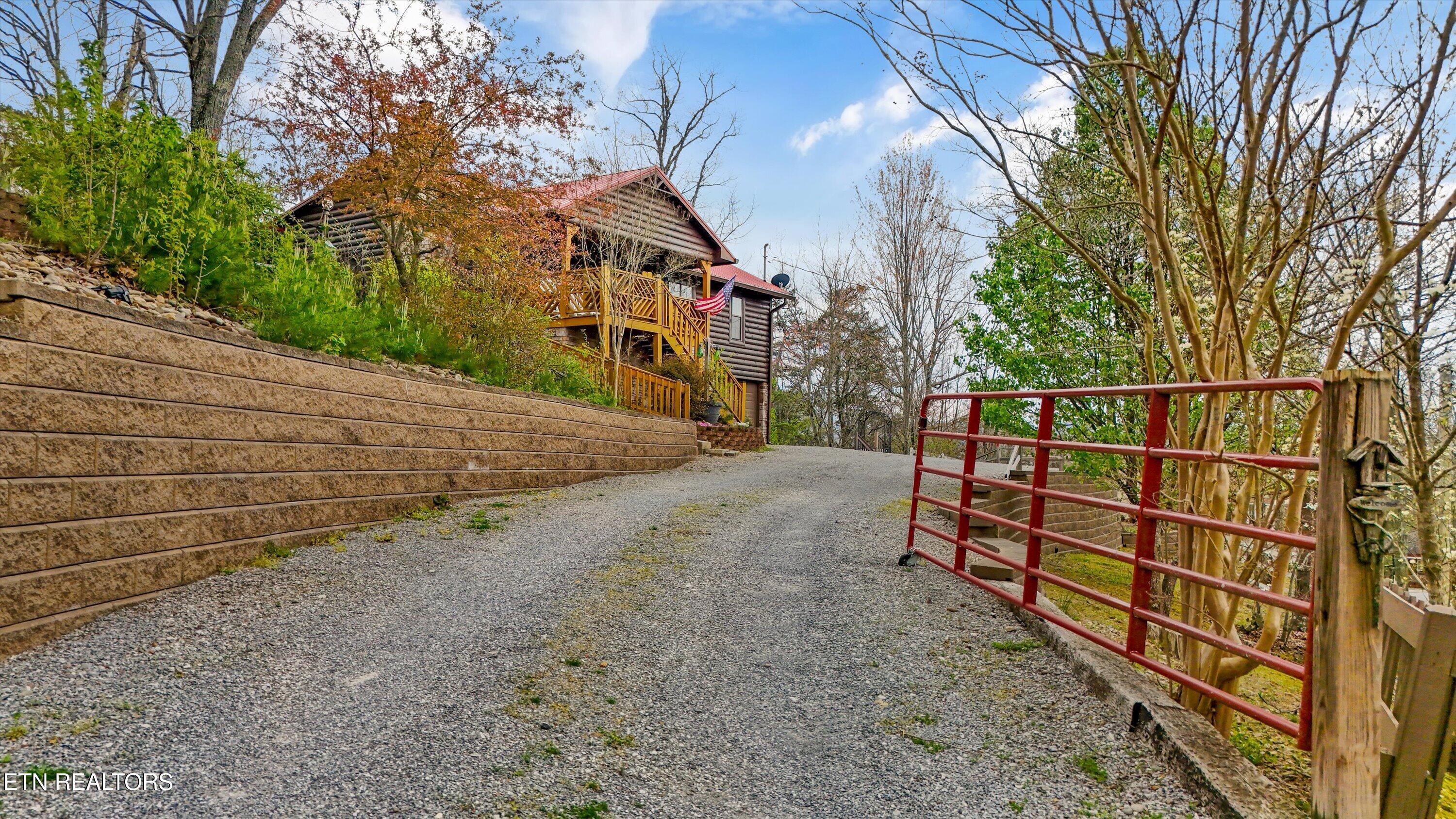 831 Lloyd Huskey Road Pigeon Forge, TN 37863 - Photo 34 of 38 03-831 Lloyd Huskey Rd 19