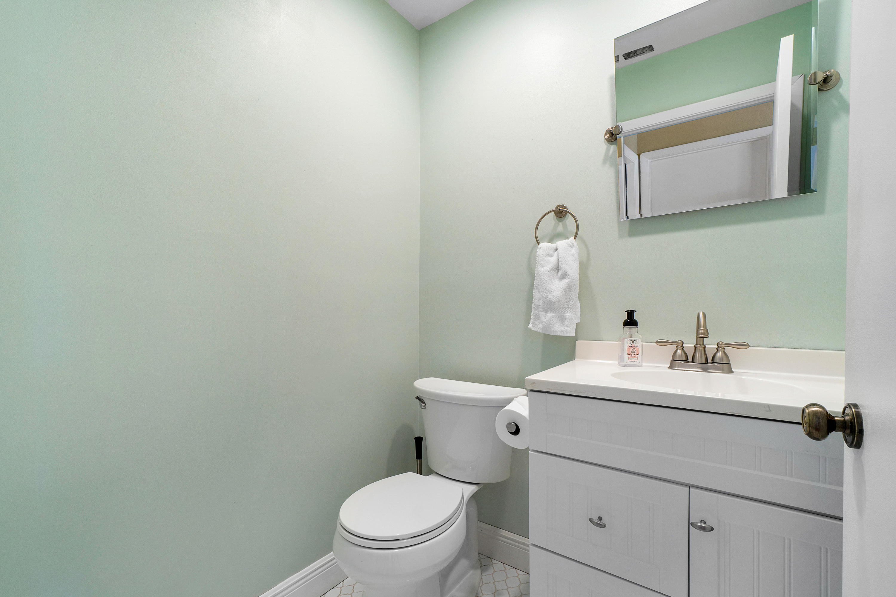 7420 Shell Ridge Terrace Lake Worth, FL 33467 - Photo 20 of 31 021-7420ShellRidgeTerr-LakeWorth-FL-full