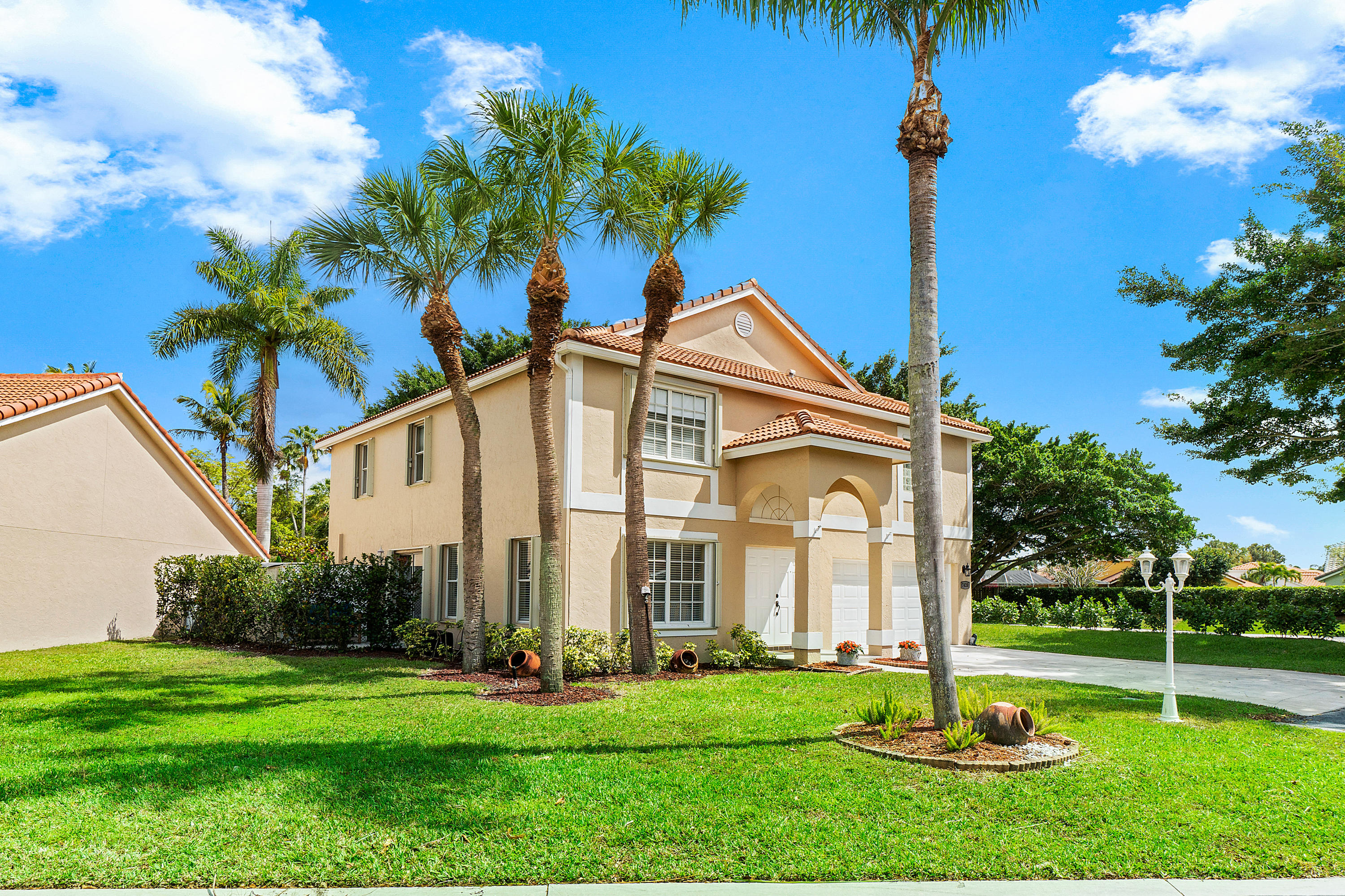 7420 Shell Ridge Terrace Lake Worth, FL 33467 - Photo 3 of 31 003-7420ShellRidgeTerr-LakeWorth-FL-full