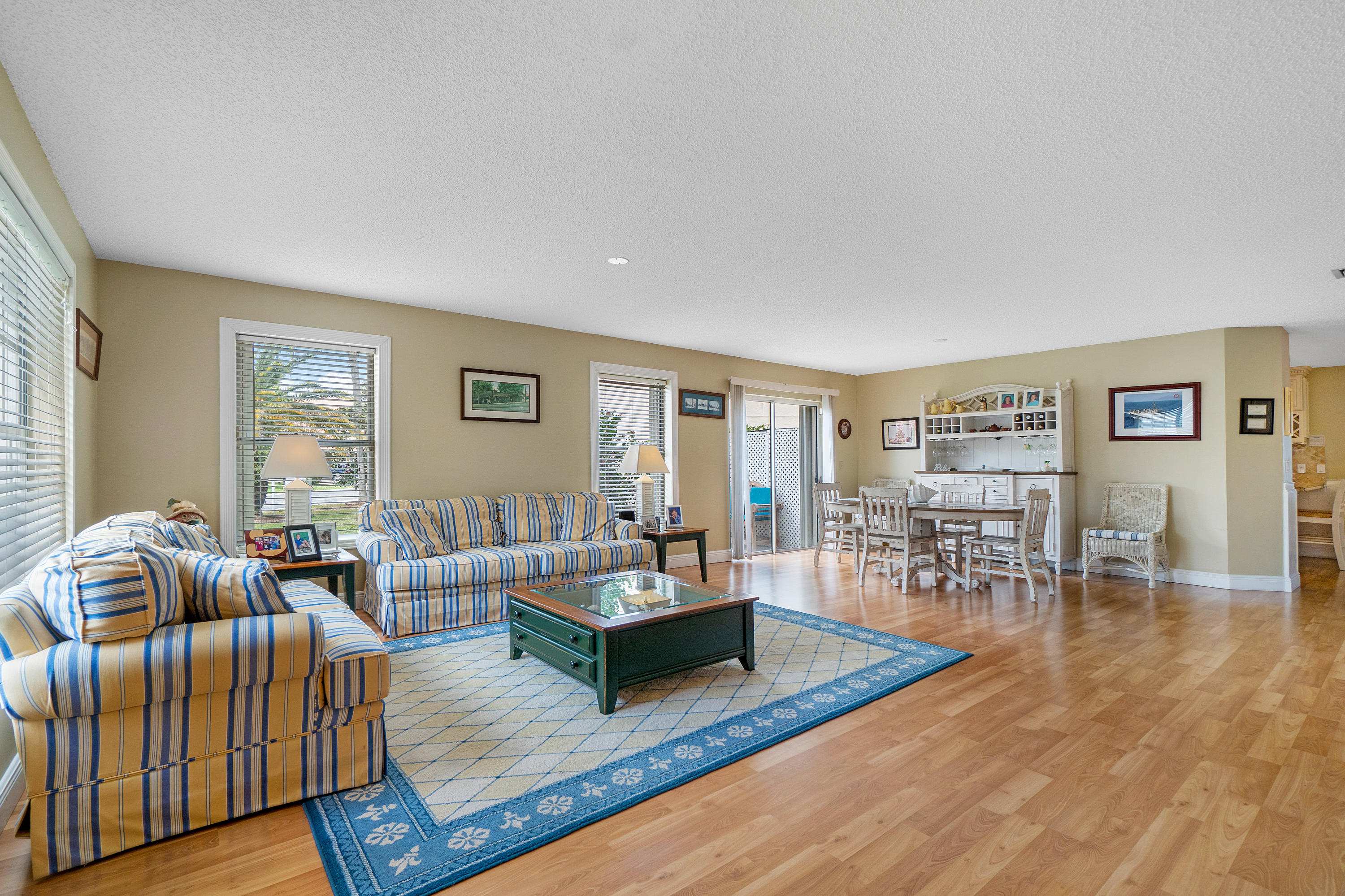 7420 Shell Ridge Terrace Lake Worth, FL 33467 - Photo 9 of 31 005-7420ShellRidgeTerr-LakeWorth-FL-full
