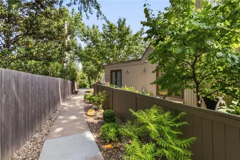 $350,000 | 10115 Lowell Avenue, Overland Park, KS 66212