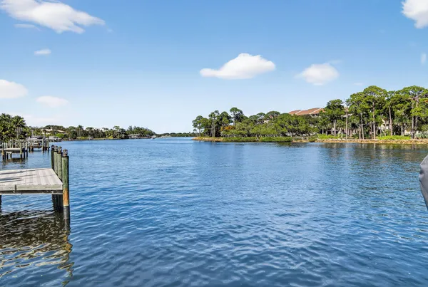 $8,685,000 | 14662 Watermark Way, Palm Beach Gardens, FL 33410