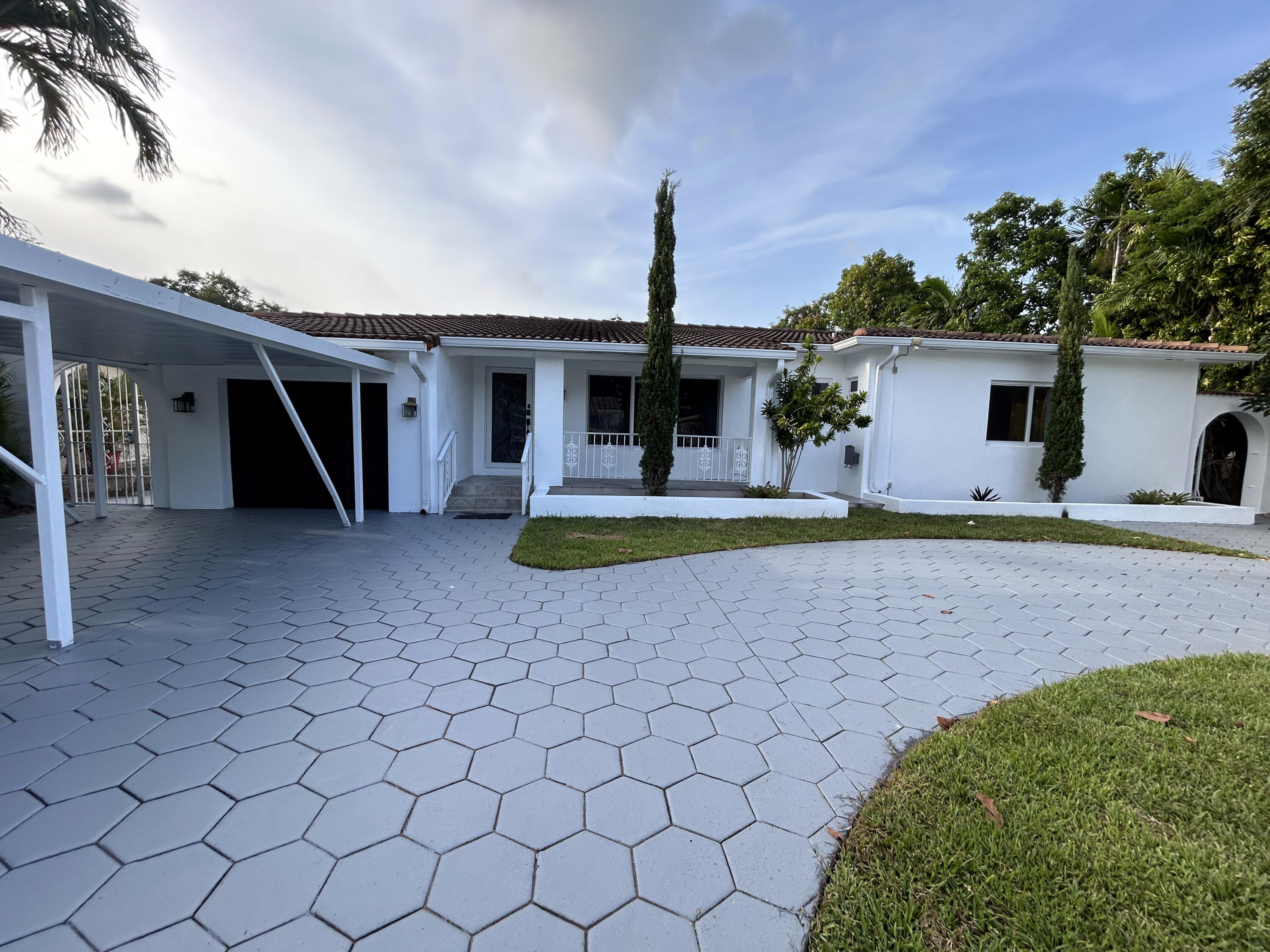 5757 Southwest 3rd Street Miami, FL 33144 - Photo 1 of 71 IMG_6314