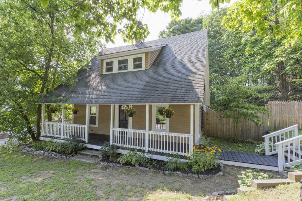 121 Henry Bridge Road Goffstown, NH 03045 - Photo 1 of 40