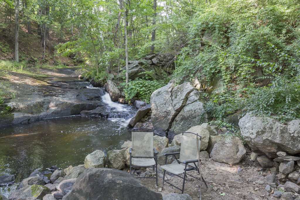 121 Henry Bridge Road Goffstown, NH 03045 - Photo 10 of 40