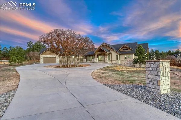 a view of houses with outdoor space