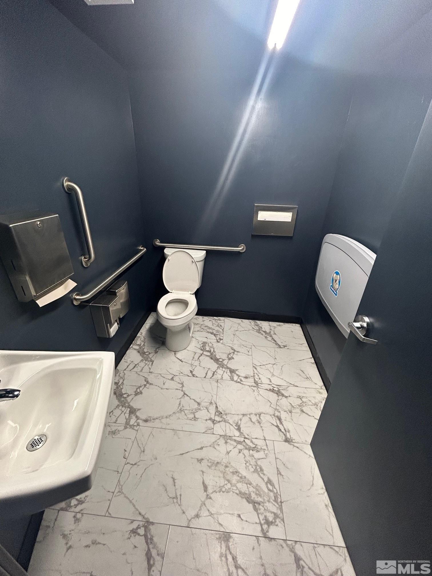 25 West 2nd Street Reno, NV 89501 - Photo 12 of 33