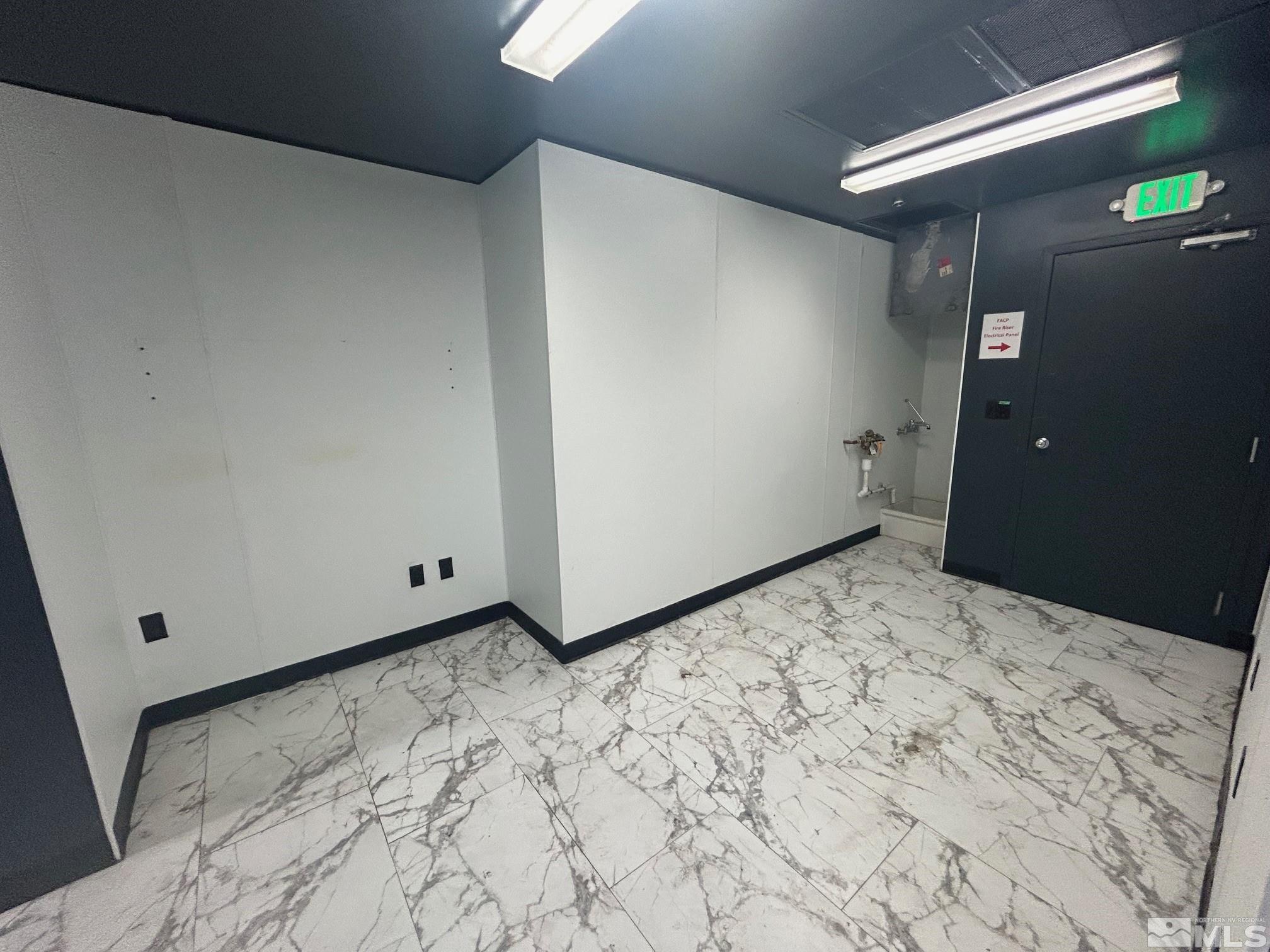 25 West 2nd Street Reno, NV 89501 - Photo 17 of 33