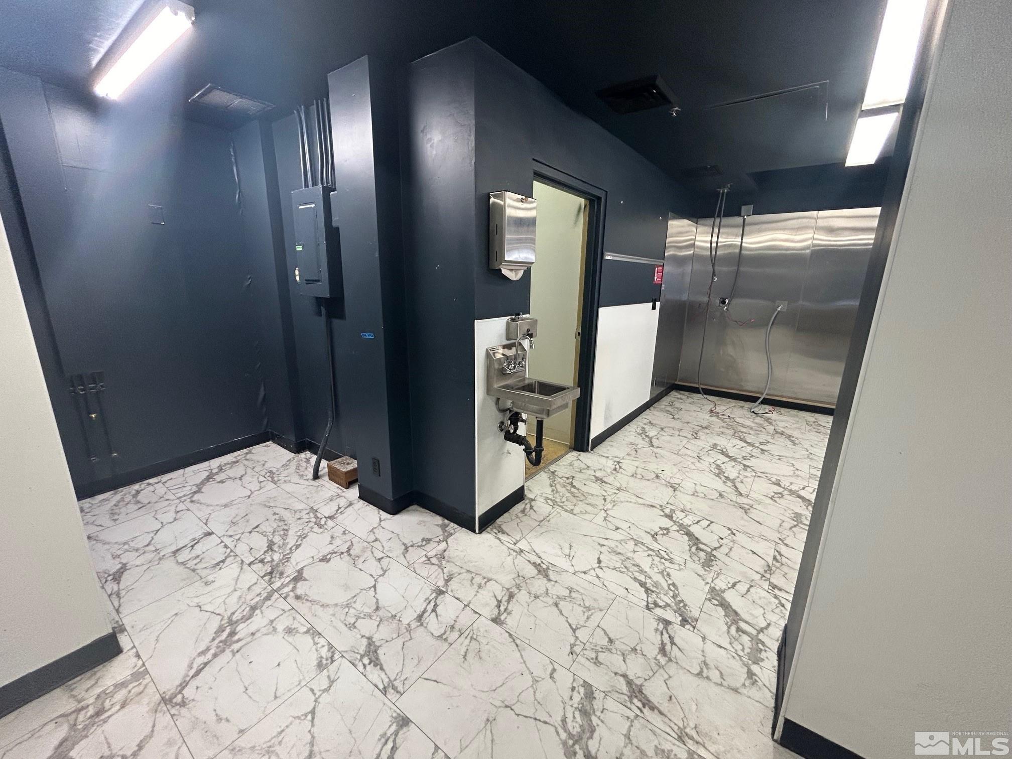 25 West 2nd Street Reno, NV 89501 - Photo 19 of 33