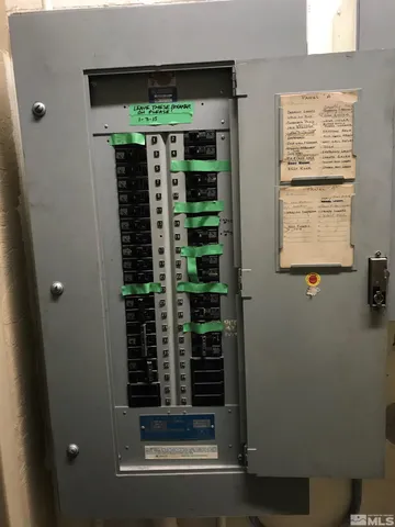 $3,570 | 25 West 2nd Street, Reno, NV 89501