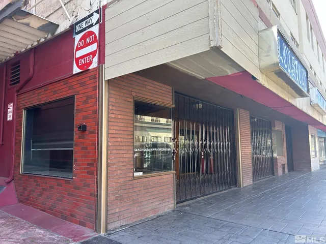 $3,570 | 25 West 2nd Street, Reno, NV 89501