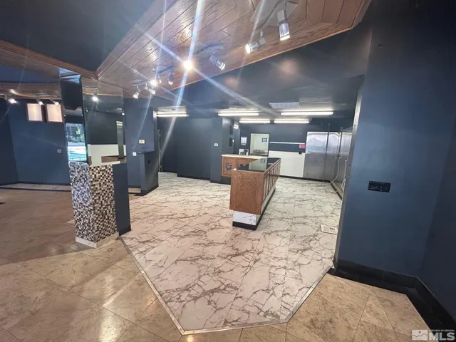 $3,570 | 25 West 2nd Street, Reno, NV 89501