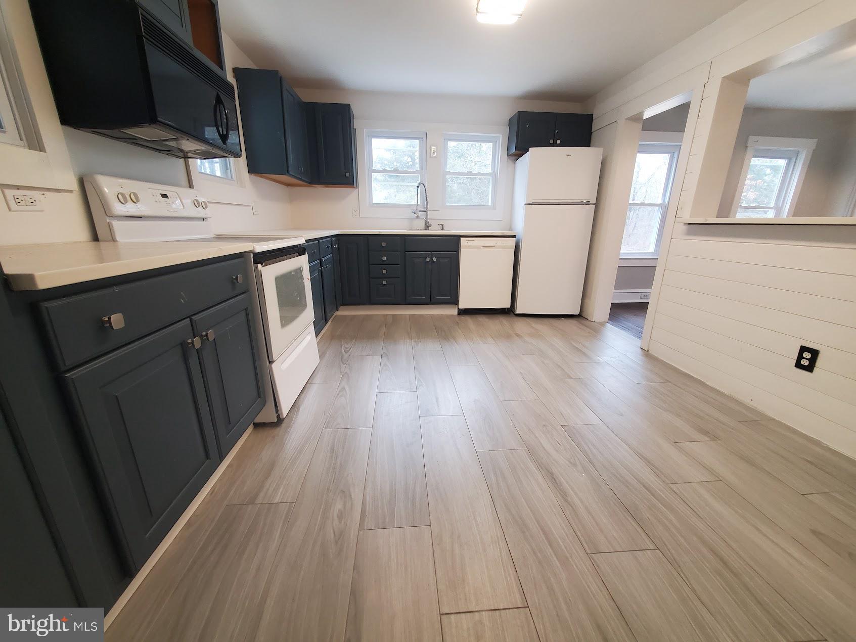 120 Four Mile Road Pemberton, NJ 08068 - Photo 5 of 28