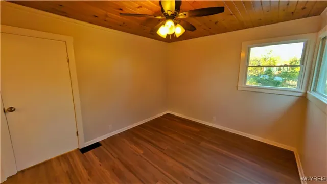 $269,900 | 62 South Academy Street, Middlebury, NY 14591