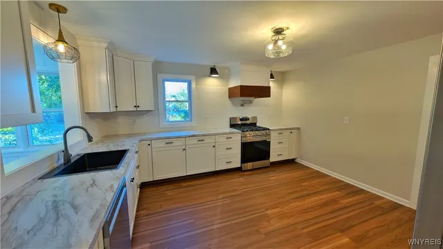 $269,900 | 62 South Academy Street, Middlebury, NY 14591