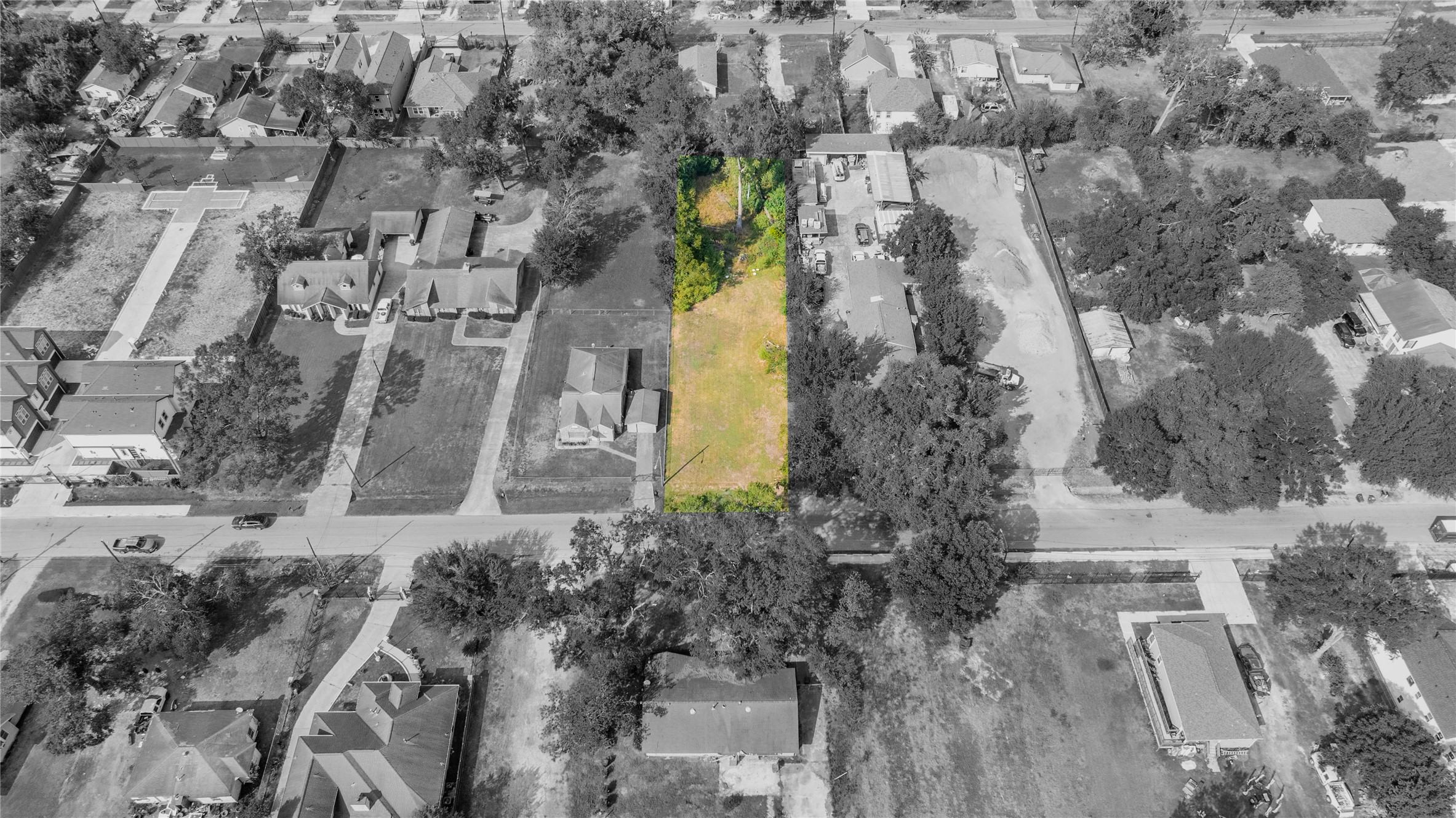 2018 Dewalt Street Houston, TX 77088 - Photo 7 of 13