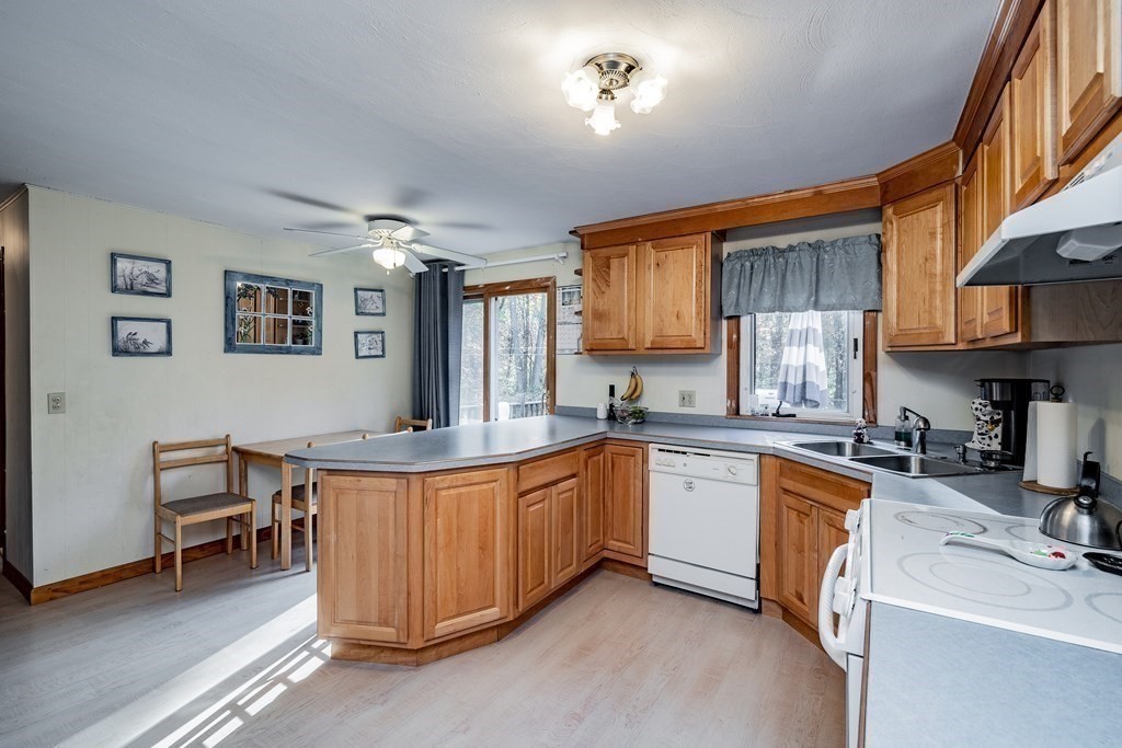 144 New Ludlow Road Granby, MA 01033 - Photo 8 of 23 Gallery Image 8