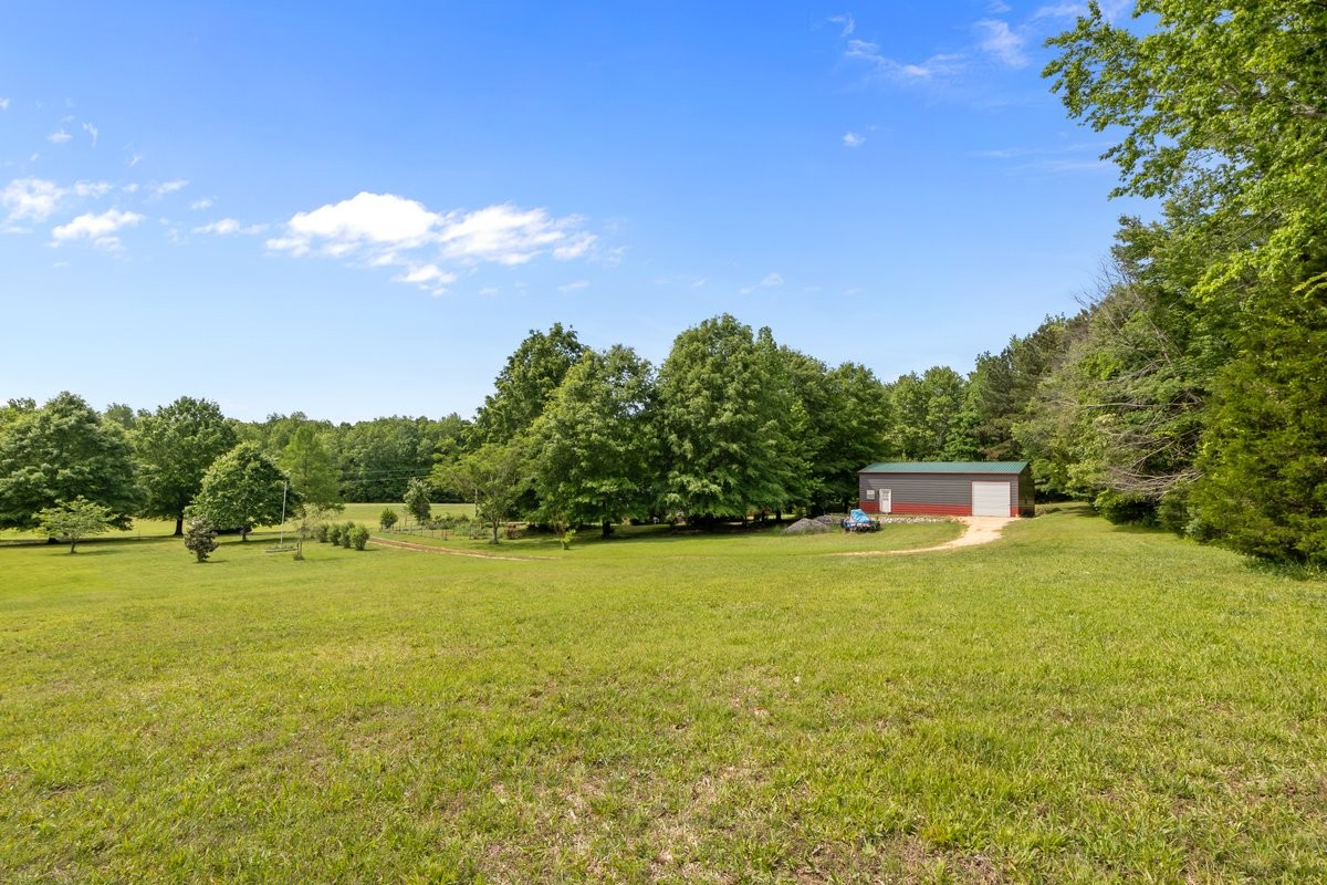 6120 Flatwoods Road Camden, TN 38320 - Photo 12 of 40