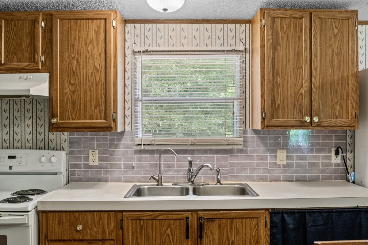 6120 Flatwoods Road Camden, TN 38320 - Photo 24 of 40