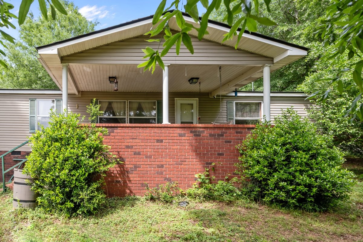 6120 Flatwoods Road Camden, TN 38320 - Photo 3 of 40