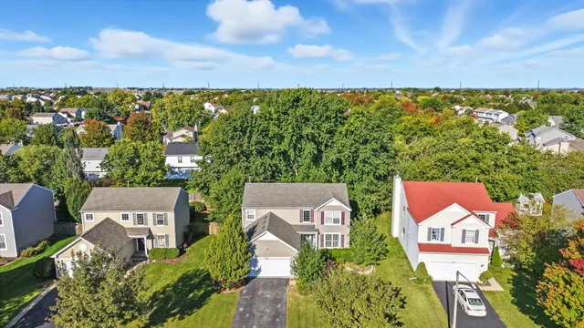 $449,000 | 1303 Bridgehampton Drive, Plainfield, IL 60586