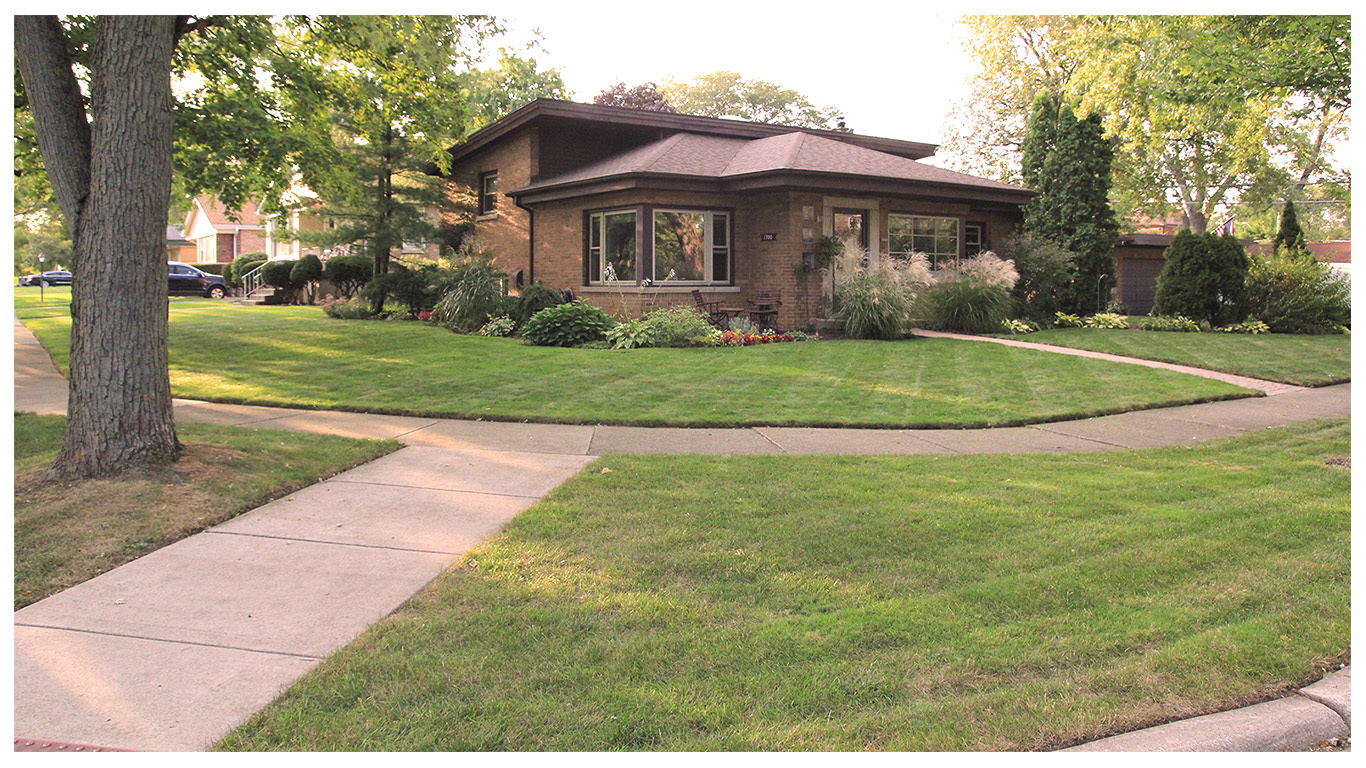 1700 Evergreen Road Homewood, IL 60430 - Photo 1 of 28