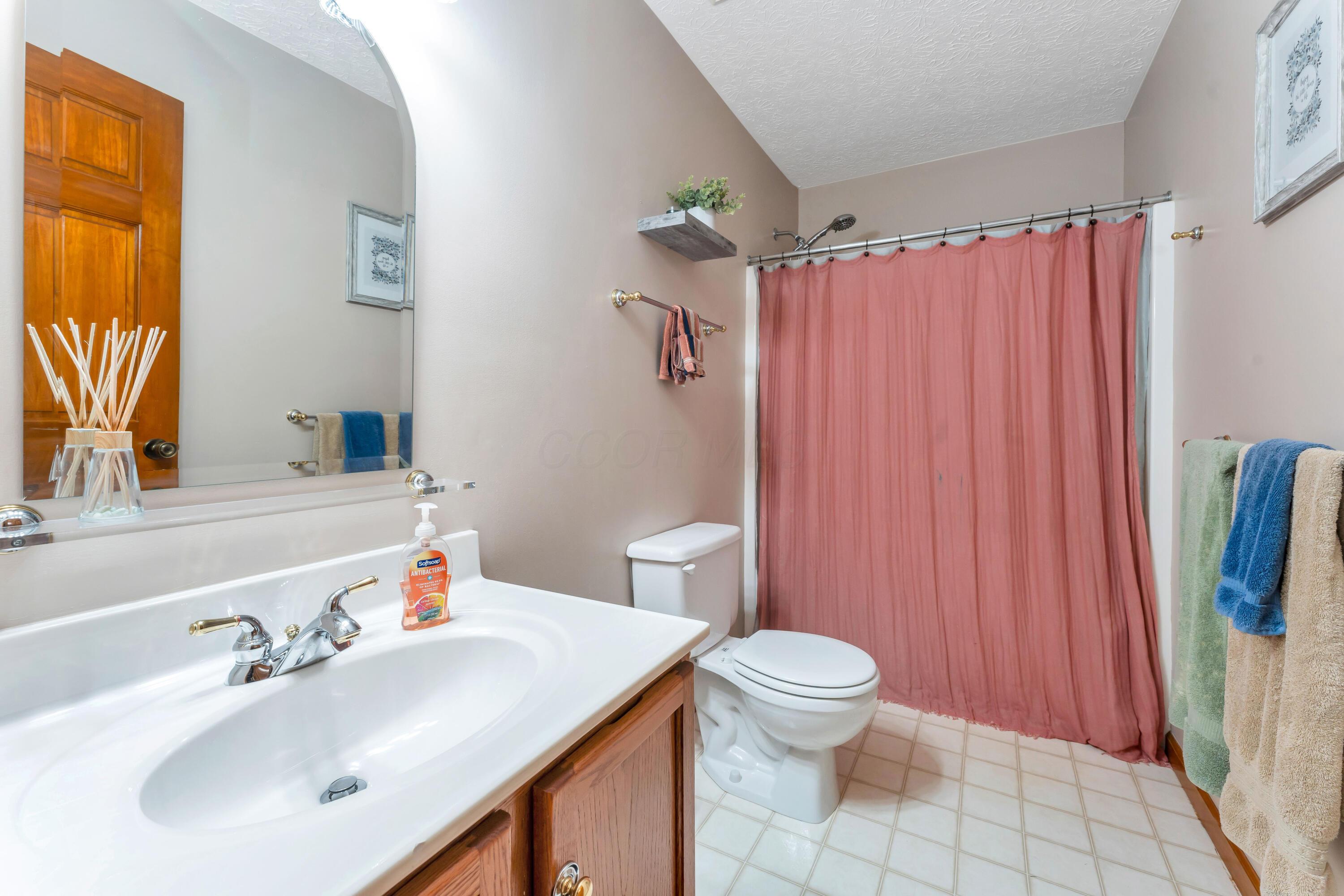 107 Kettering Bend Delaware, OH 43015 - Photo 20 of 38 DSC00940