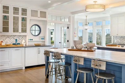 $6,750,000 | 31 Ninigret Avenue, Charlestown, RI 02813