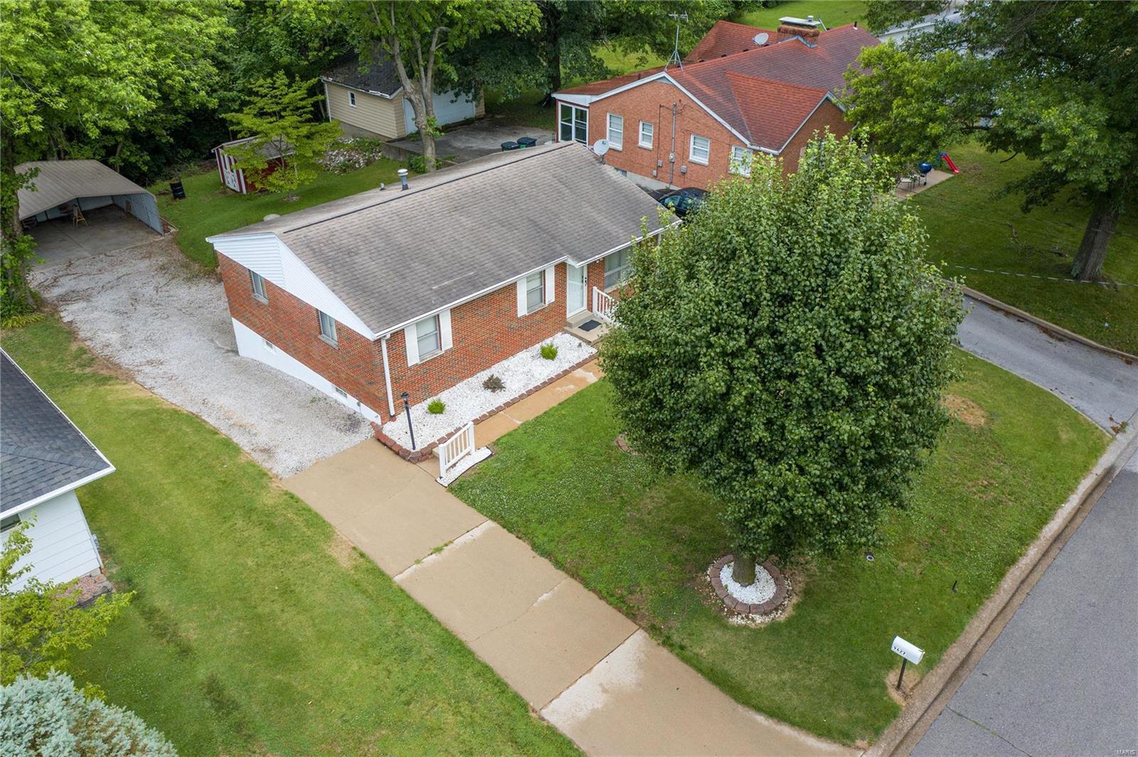 9627 Ridge Heights Road Fairview Heights, IL 62208 - Photo 29 of 32 Gallery Image 29