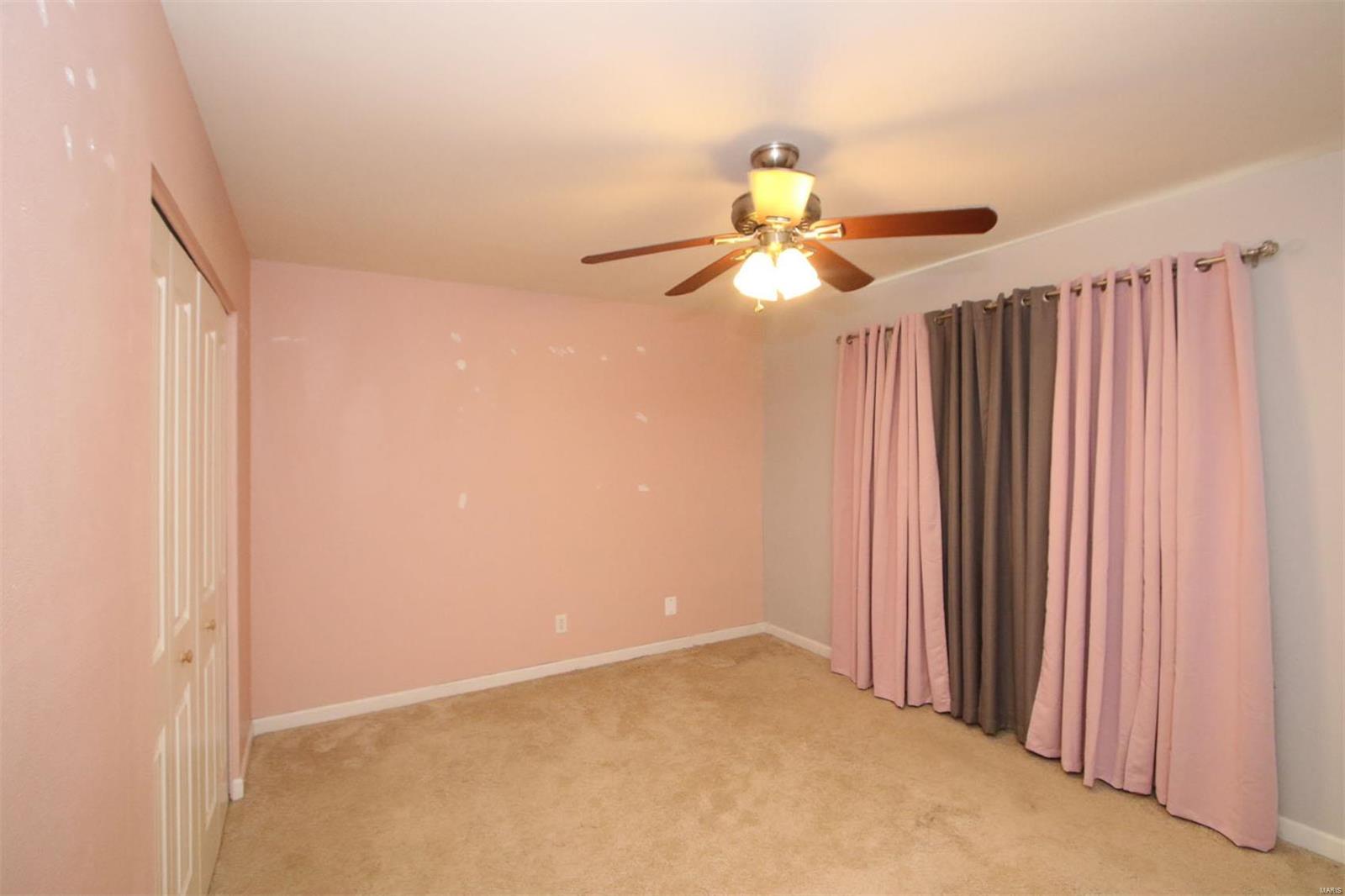 5310 Godfrey Road, Unit 23 Godfrey, IL 62035 - Photo 9 of 13 Gallery Image 9