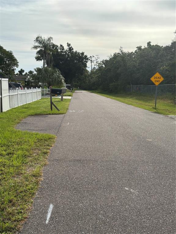 2193 20th Avenue Southwest Largo, FL 33774 - Photo 4 of 5 a view of a park
