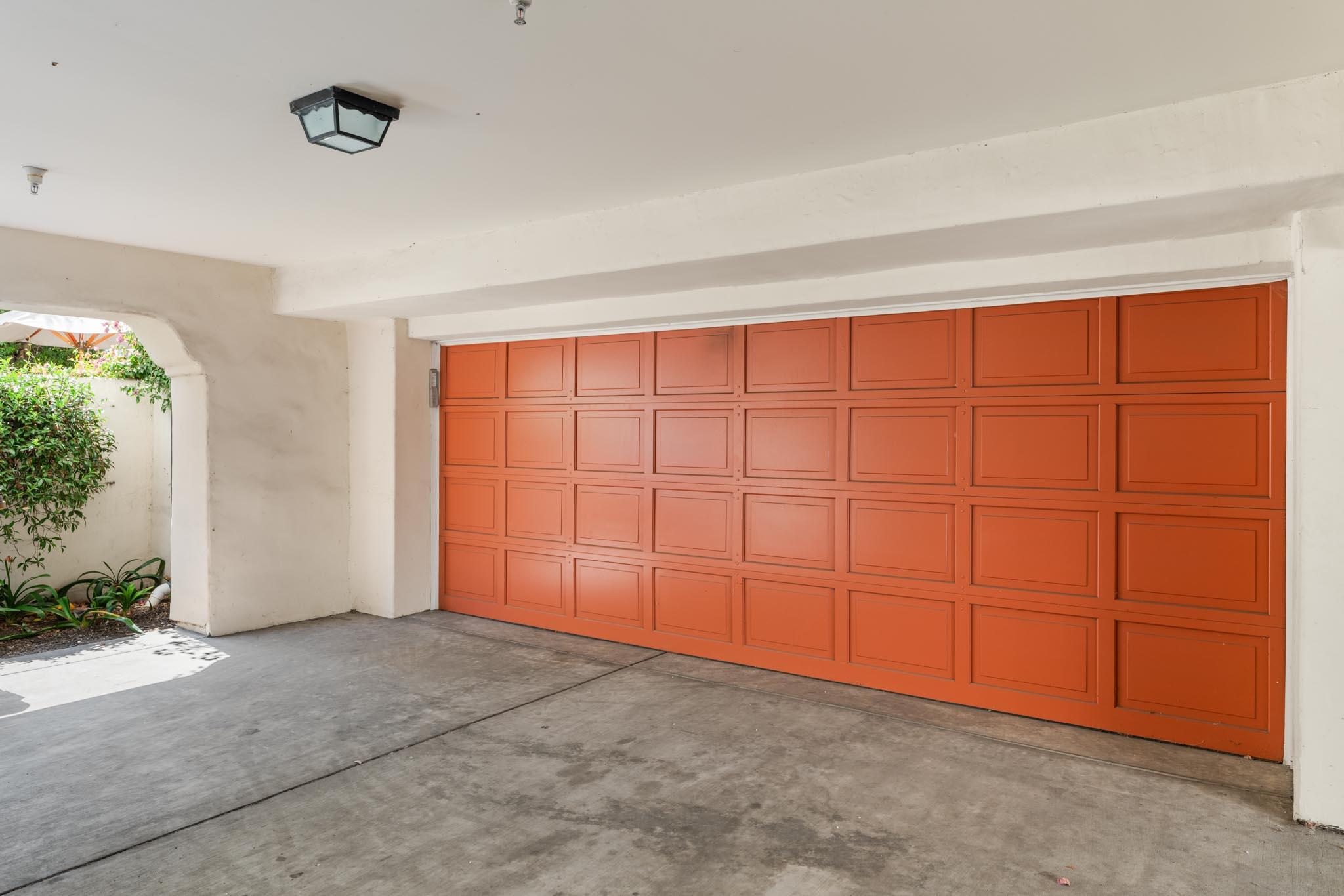 212 Santa Barbara Street, Unit B Santa Barbara, CA 93101 - Photo 22 of 28 an empty room with sliding door