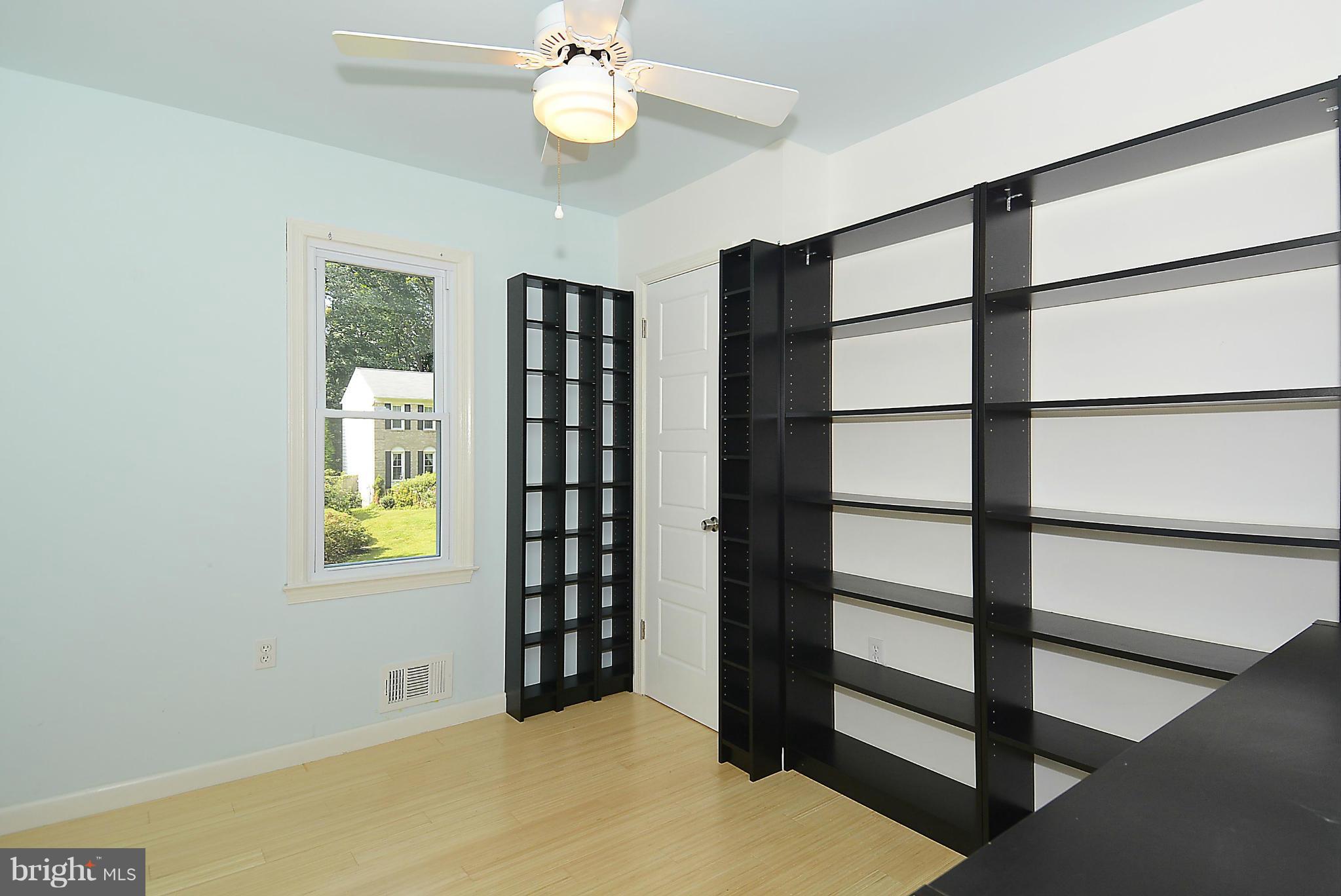 1509 Winding Waye Lane Silver Spring, MD 20902 - Photo 21 of 30 Bedroom 4