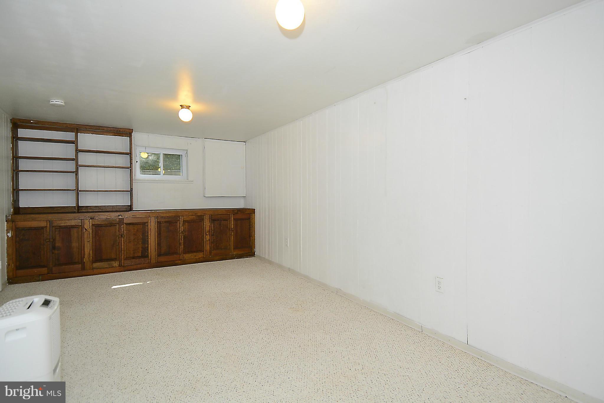 1509 Winding Waye Lane Silver Spring, MD 20902 - Photo 23 of 30 Recreation Room