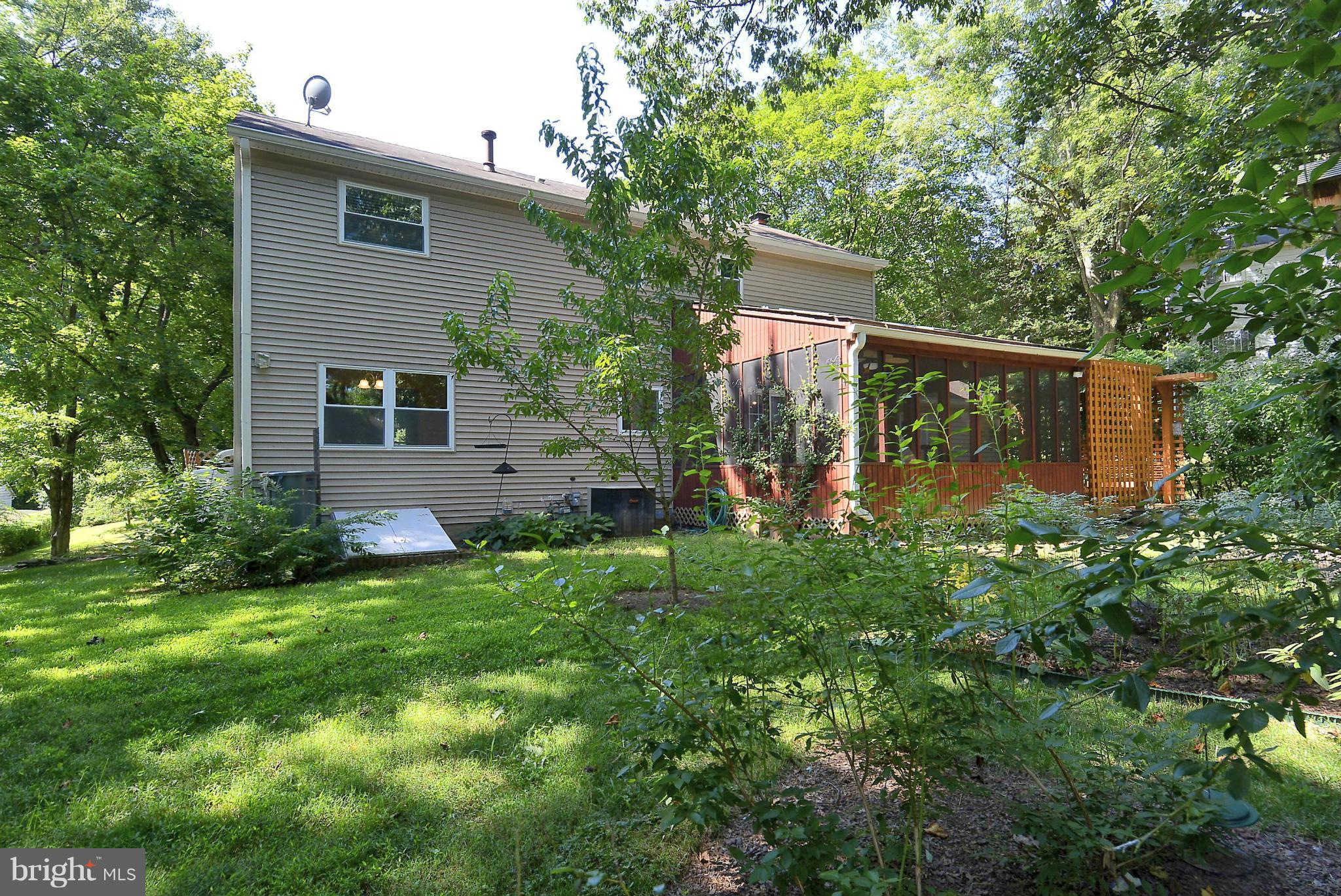 1509 Winding Waye Lane Silver Spring, MD 20902 - Photo 28 of 30 Back Yard