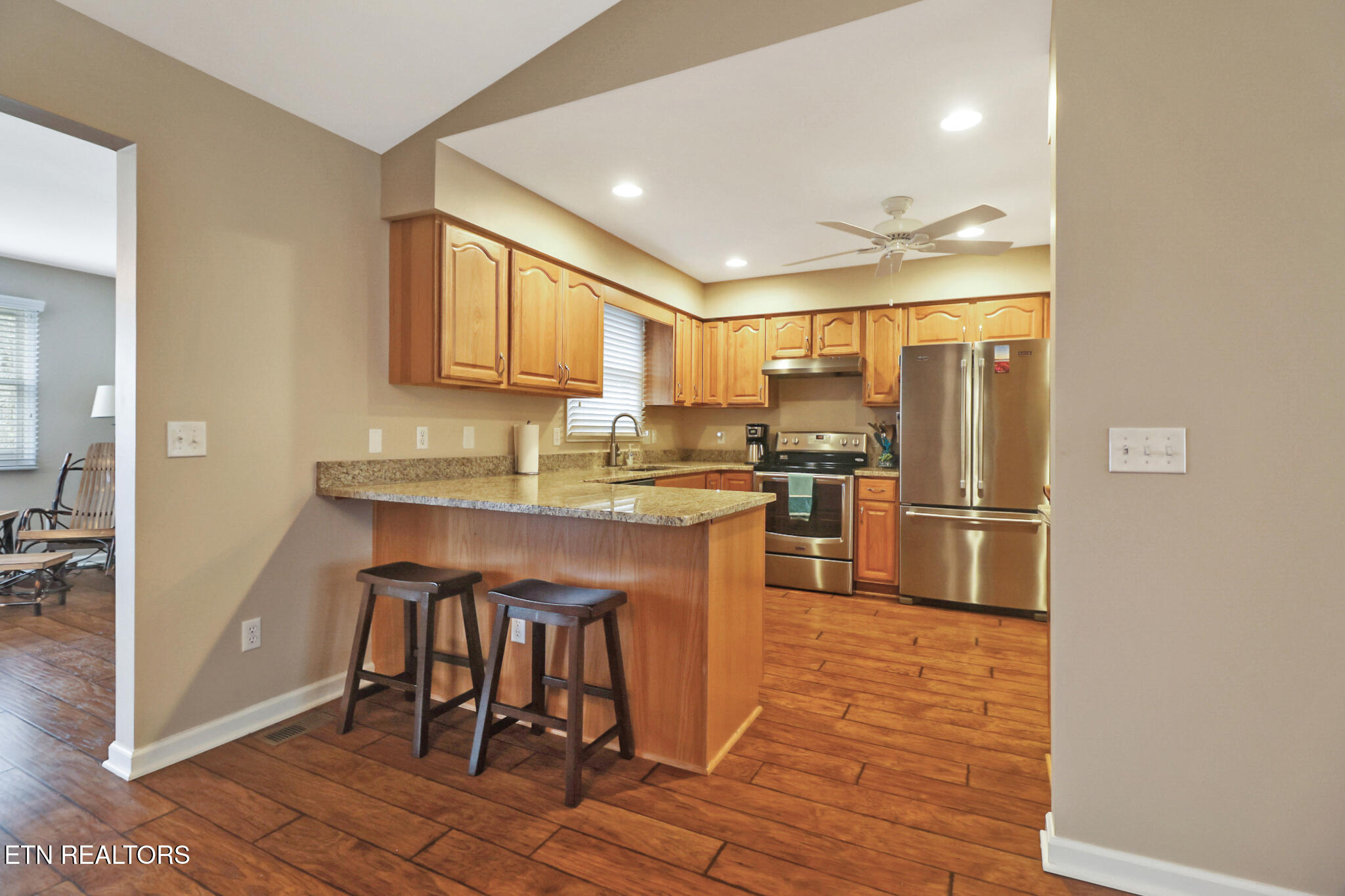 207 Overlook Lane Crossville, TN 38558 - Photo 13 of 53 KITCHEN