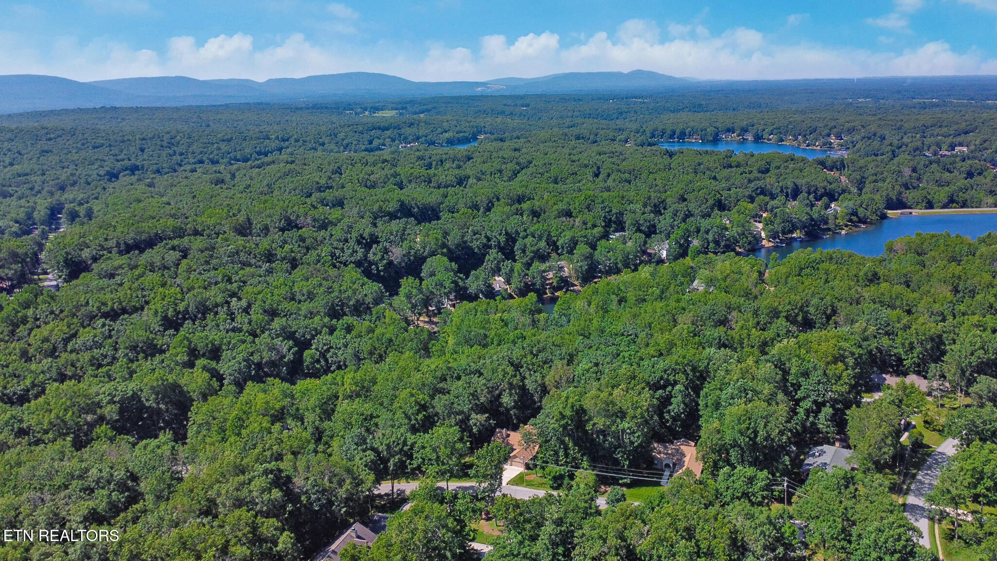 207 Overlook Lane Crossville, TN 38558 - Photo 39 of 53 CLOSE TO LAKE CANTERBURY