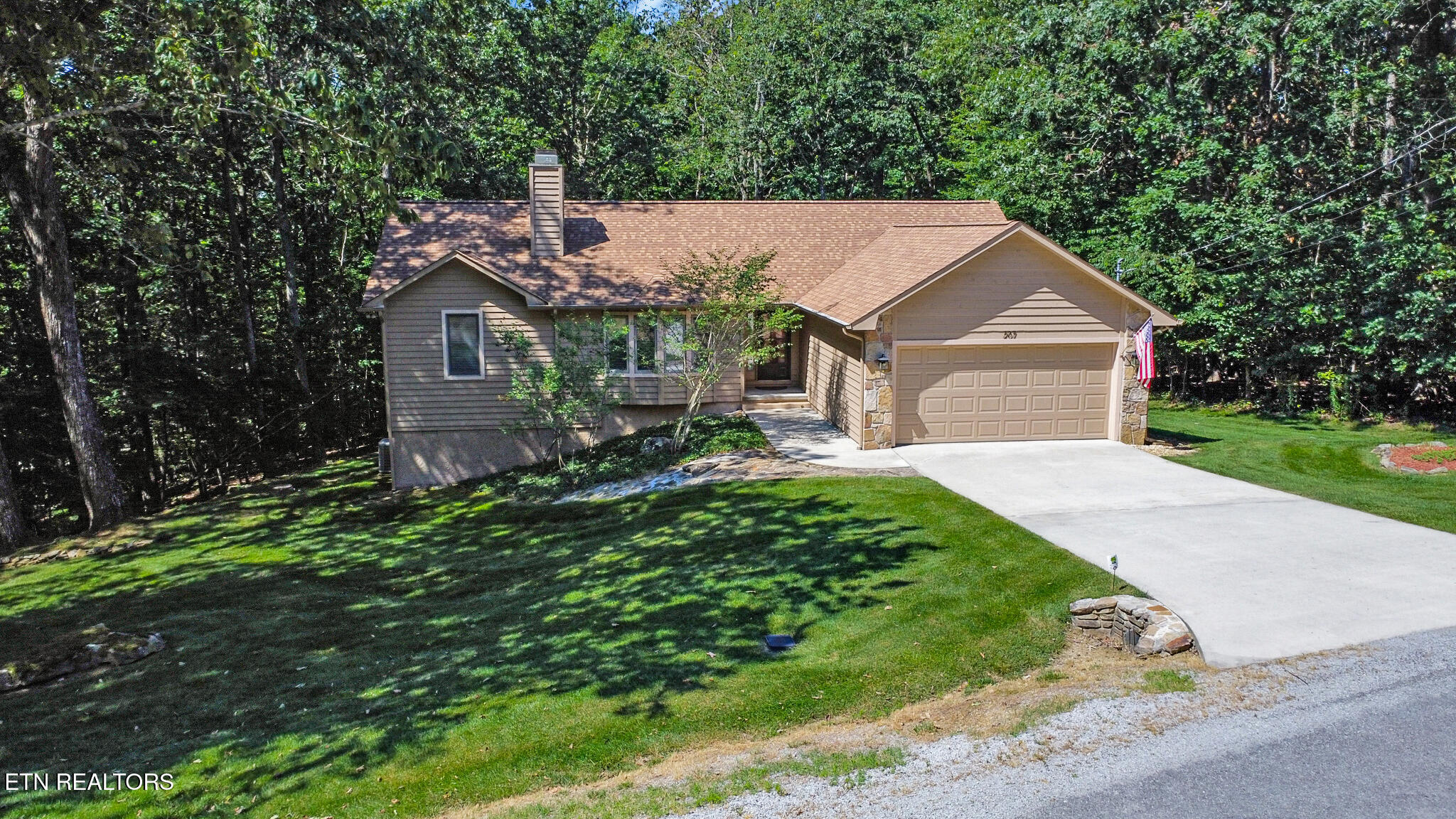 207 Overlook Lane Crossville, TN 38558 - Photo 47 of 53 QUIET PEACEFUL SETTIN