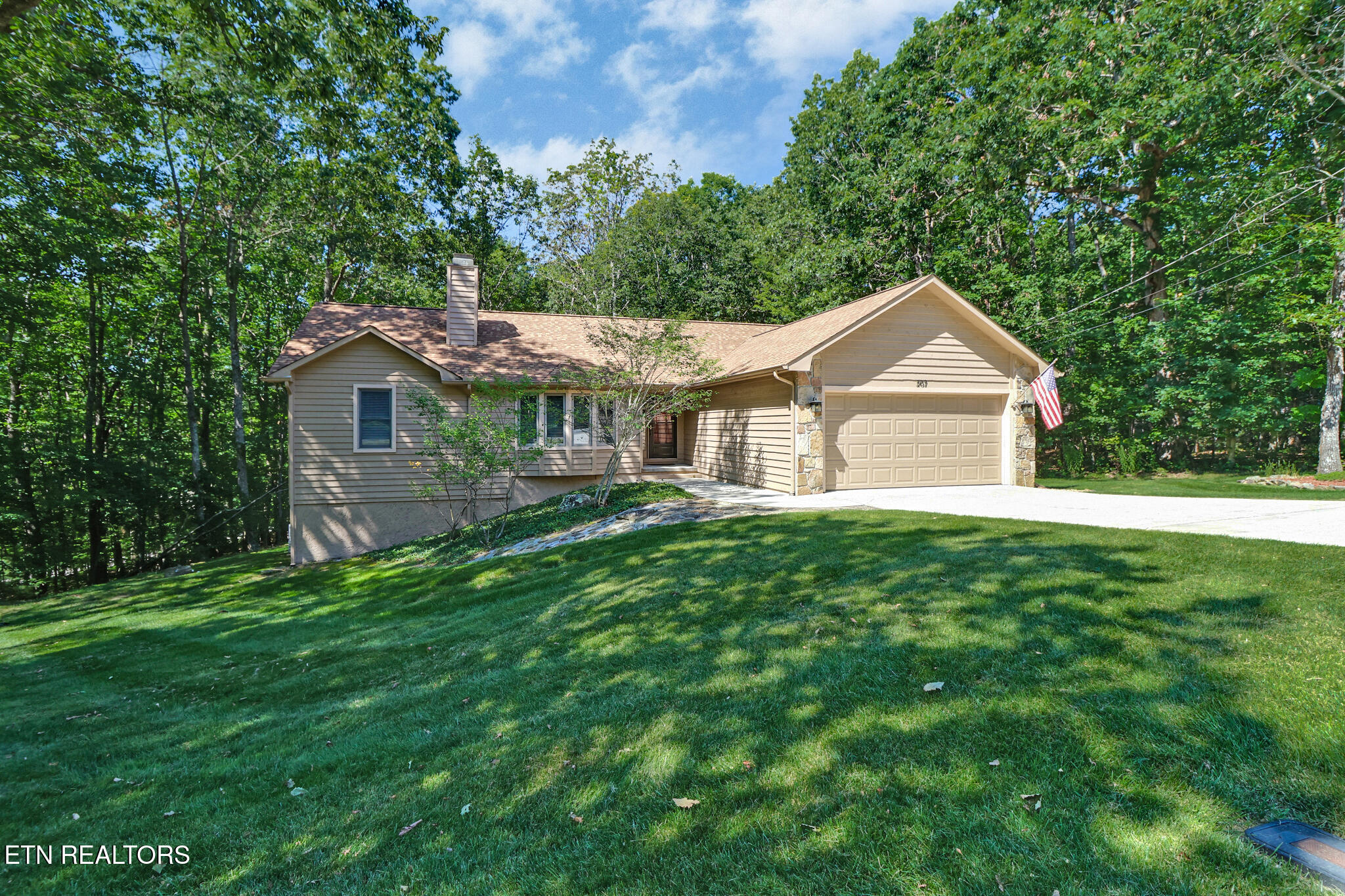 207 Overlook Lane Crossville, TN 38558 - Photo 48 of 53 WELL MAINTAINED PROPERTY
