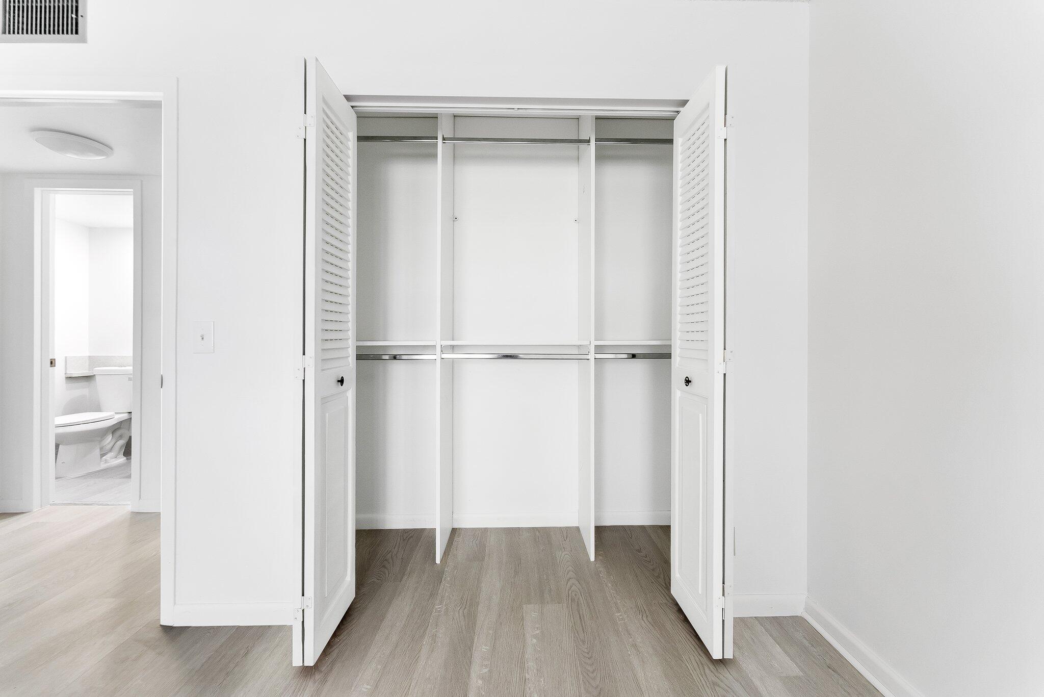 4006 Cornwall A Boca Raton, FL 33434 - Photo 15 of 27 Bedroom 2