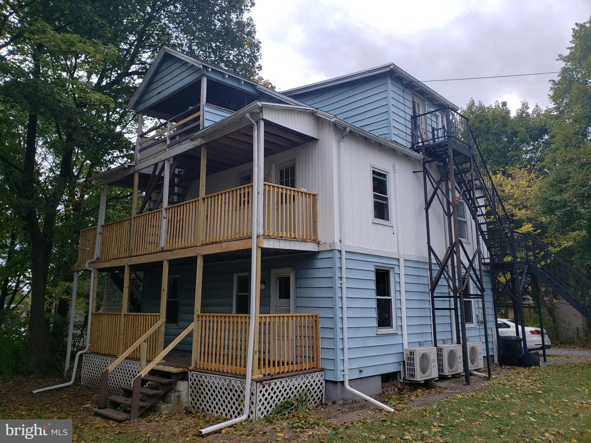 Gallery Image 6