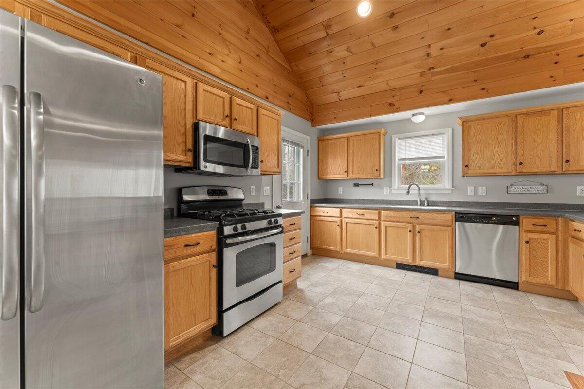 371 Grassville Road Brant Lake, NY 12815 - Photo 15 of 33