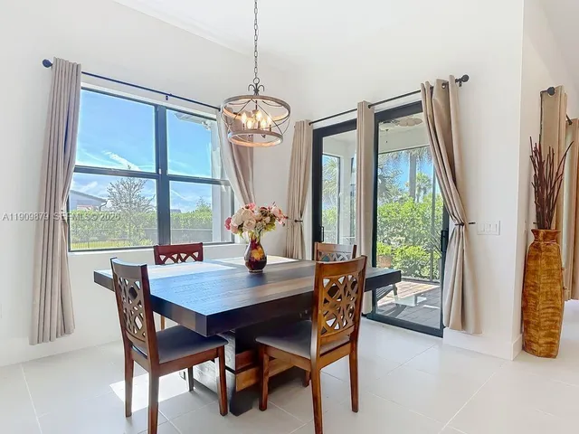 $460,000 | 4250 Annapolis Avenue, Ave Maria, FL 34142