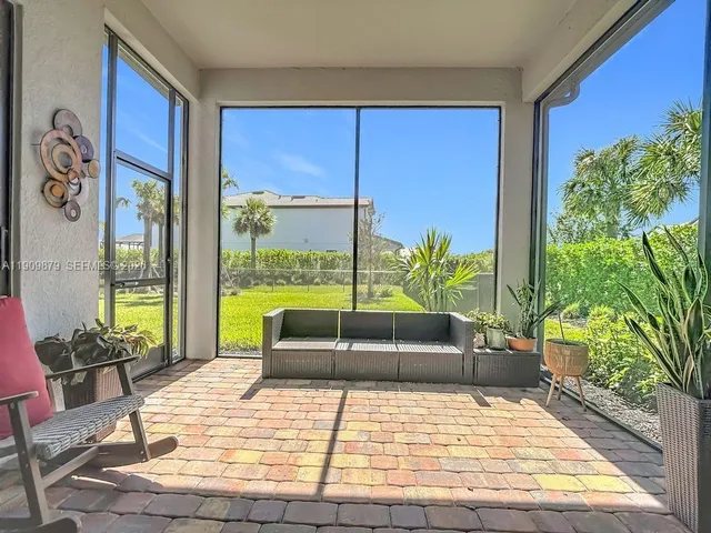 $460,000 | 4250 Annapolis Avenue, Ave Maria, FL 34142