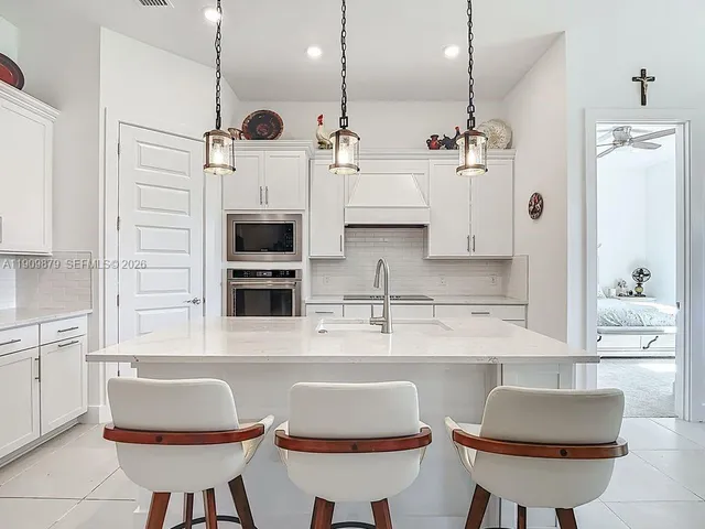 $460,000 | 4250 Annapolis Avenue, Ave Maria, FL 34142