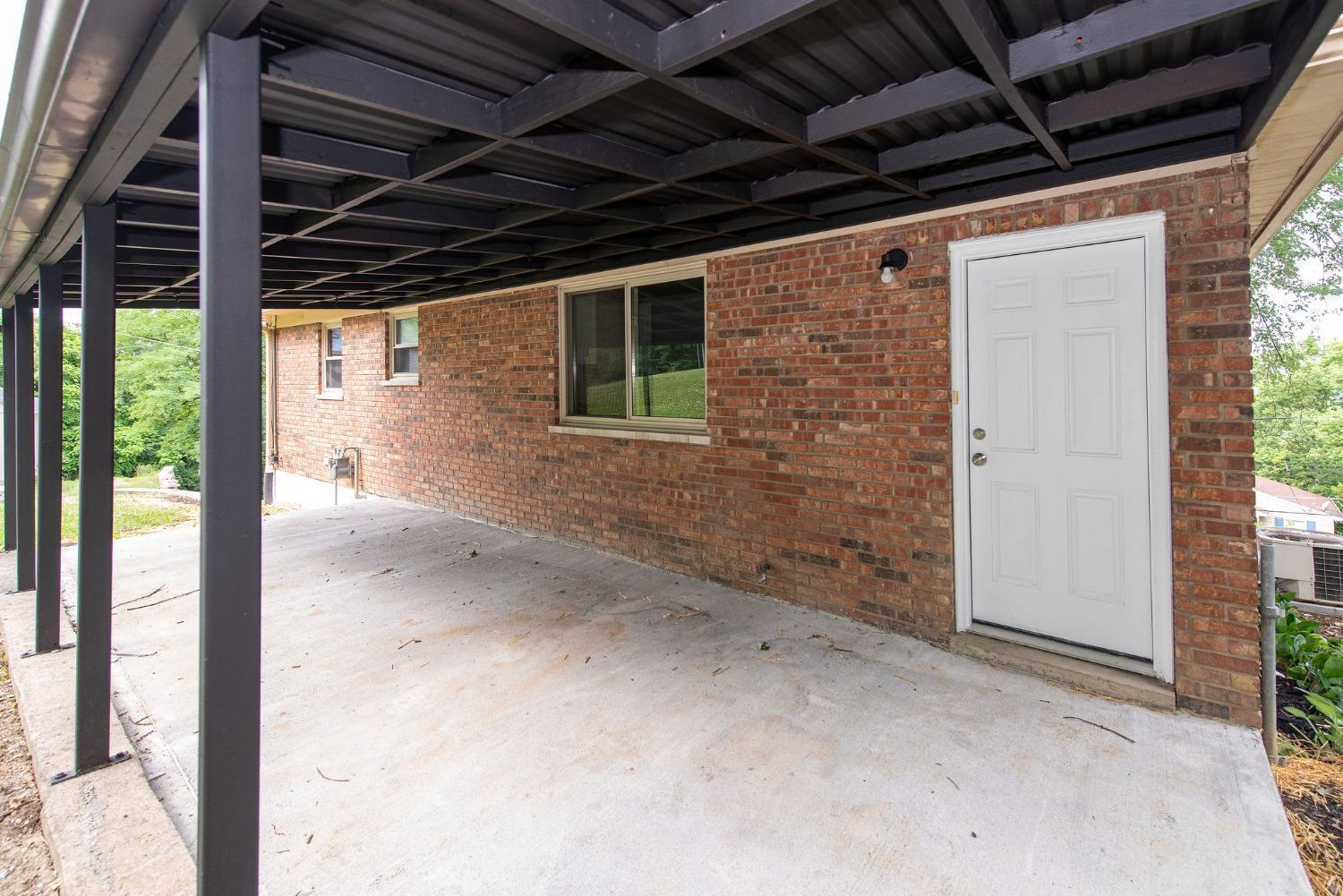 1306 4th Street Reading, OH 45215 - Photo 5 of 35