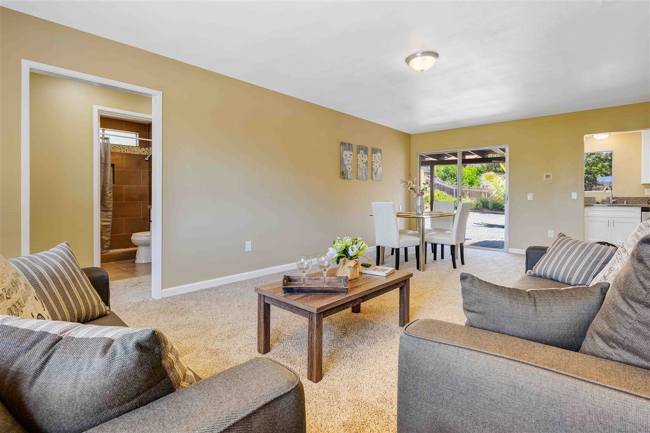 1458 Panorama Ridge Road Oceanside, CA 92056 - Photo 12 of 25