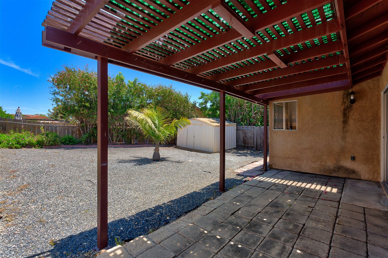 1458 Panorama Ridge Road Oceanside, CA 92056 - Photo 20 of 25